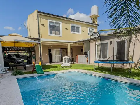 VENTA CASA 3 AMB EN MORENO, JARDIN-PILETA-QUINCHO