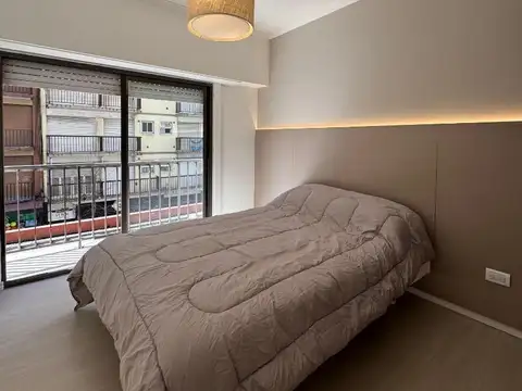 DEPARTAMENTO DE 2  AMBIENTES CON BALCÓN A LA CALLE