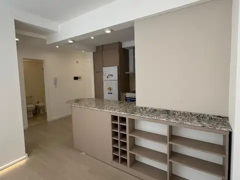Departamento en Venta en Plaza Colon, USD 86.000