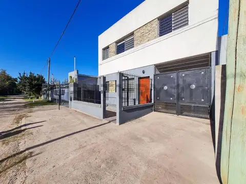 Casa en Venta en Villa Parque Sicardi, USD 90.000