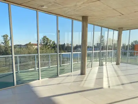 Oficina en Venta al Norte