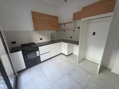 Depto Tipo Casa 3 ambientes con 1 baño