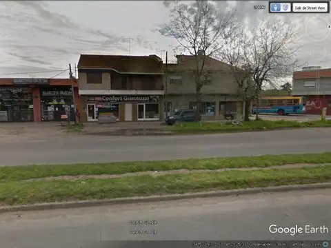 Avenida Hipolito Yrigoyen 20900
