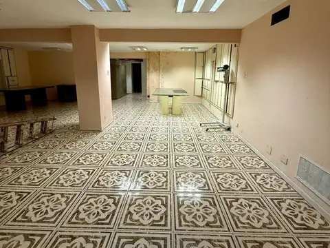 Casa 6 ambientes con 3 baños