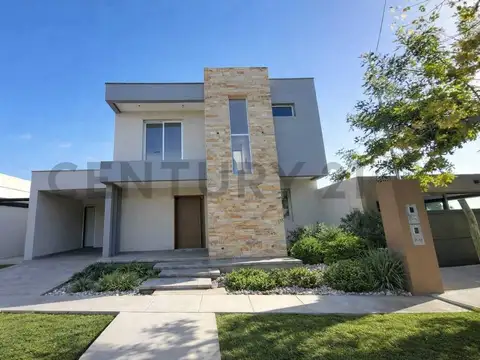 Casa 4 Dormitorios a Estrenar– Diseño Funcional y Espacios Amplios