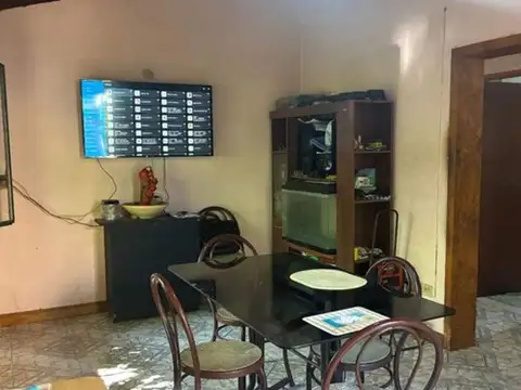 VENTA DEPARTAMENTO 3 AMBIENTES MORON PATIO 64 m2