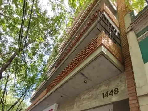 Departamento en alquiler 2 ambientes con cochera en Tigre Centro