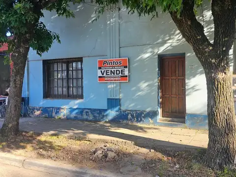 Cettour (e/ San Martin y Centenario)