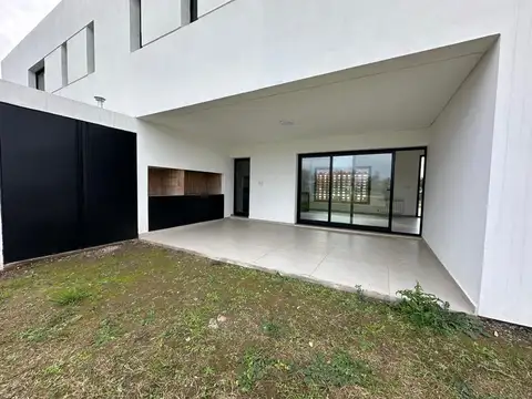 Depto Tipo Casa en Venta en Mendiolaza, USD 189.000