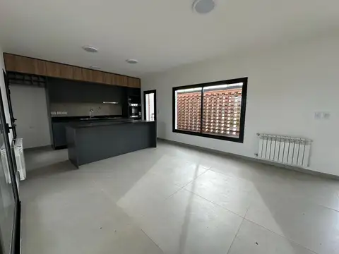 Depto Tipo Casa en Venta de 3 dormitorios