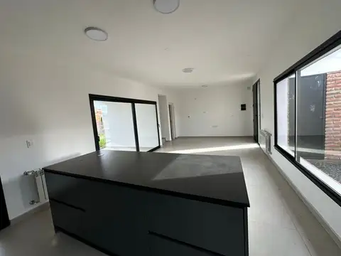 Depto Tipo Casa en Venta de 4 ambientes