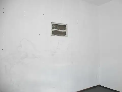 Local en Alquiler en Alvear, $ 600.000