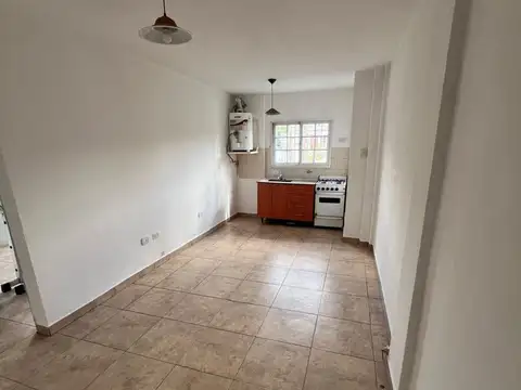 VENTA DEPARTAMENTO 2 AMB, 35M2 - LANUS ESTE