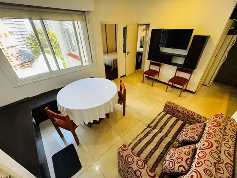 Departamento en alquiler 24 meses en Viamonte 2100