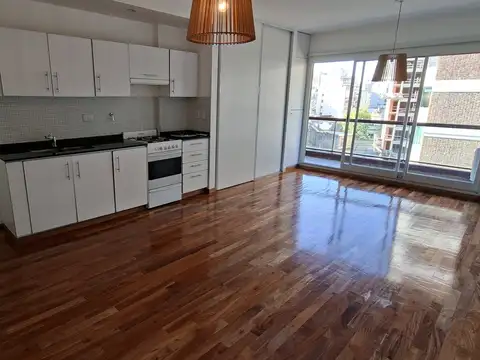 Gral M Soler 4100, Piso 6