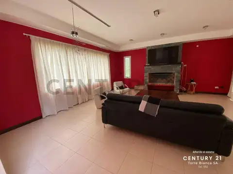 Casa 5 ambientes en La Herradura, Pinamar