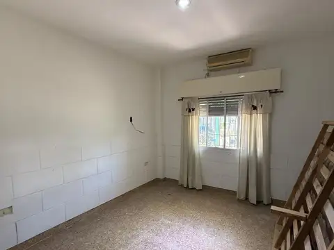 VENTA CASA 2 DORMITORIOS MERLO