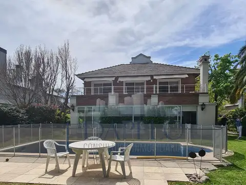 Casa en Venta de 4 dormitorios