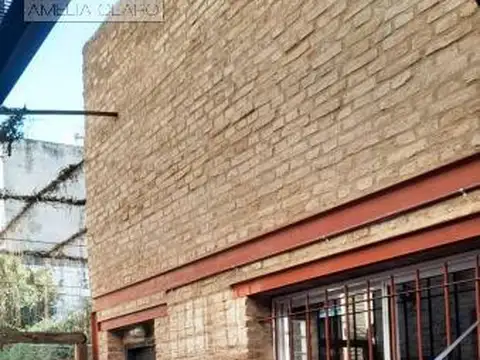 Depto Tipo Casa 2 ambientes con 1 baño