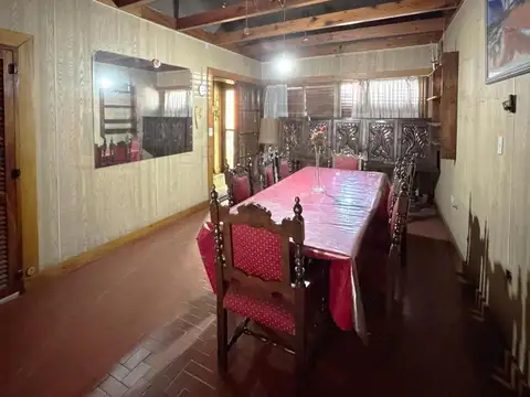 Casa 5 ambientes con 5 baños