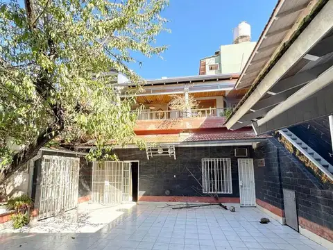 CASA 7 AMBIENTES CON PATIO, GARAGE Y TERRAZA