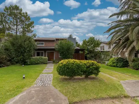 Casa en Venta en Roldan, San Lorenzo