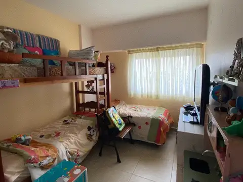 Paunero 1800, Piso 7