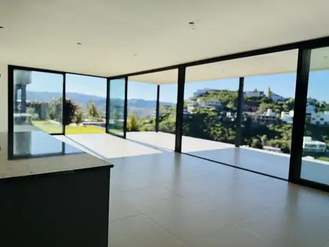 ¡Venta! Casa en La Cuesta - 3 dormitorios  ¡Toda en una planta!