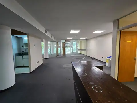 Venta Oficina con cochera en el barrio de Las Cañitas