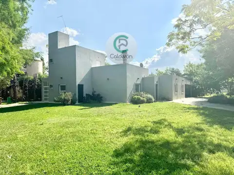 Casa en Venta Barrio Cerrado La Cesarina 