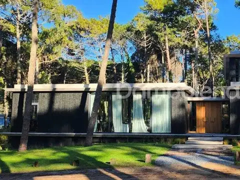 Casa  en Venta en Carilo, Costa Atlántica, Buenos Aires