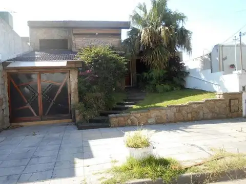 Casa - Venta - Argentina, La Matanza - Colombia 1600