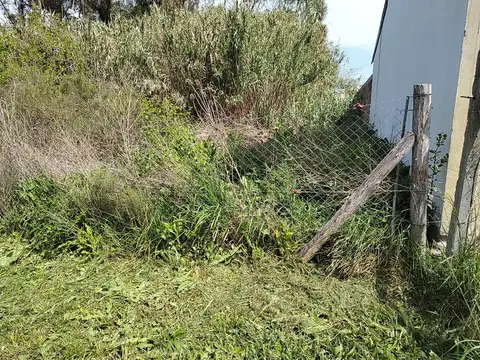 Terreno en Venta 42  mts Fondo