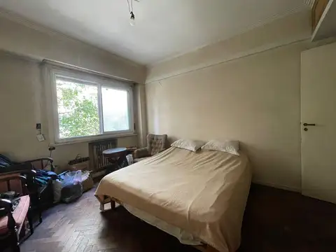 Esmeralda y Av. del Libertador - 2/3 Dor - Frente - Oportunidad a Reciclar