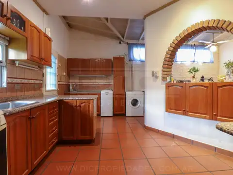 Casa en Venta al Este