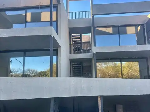 Costanera de la Cañada 5441 , Piso 1