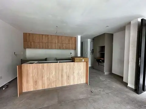 Duplex 2 dormitorios a estrenar con terraza y cochera, Manantiales