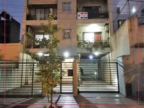 Roque Saenz Peña 500 , Piso 4