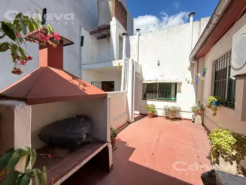Depto Tipo Casa en Venta en Saavedra, USD 165.000
