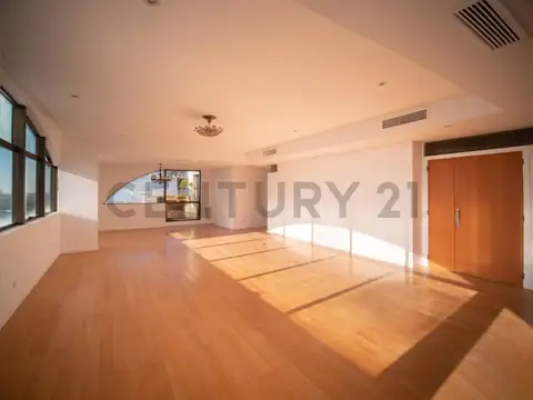 Departamento 6 ambientes con 3 baños