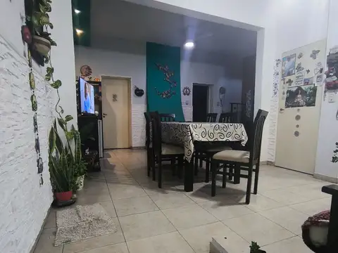 VENTA CASA DUPLEX 2/3 AMBIENTES LUGANO
