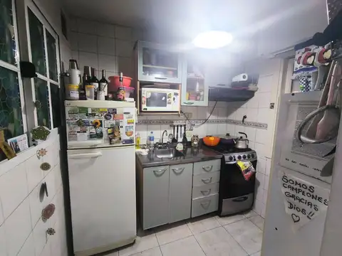 Casa 2 ambientes con 2 baños