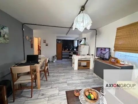 Depto Tipo Casa en Venta 40 años