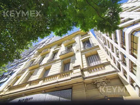 Carlos Pellegrini  al 1000