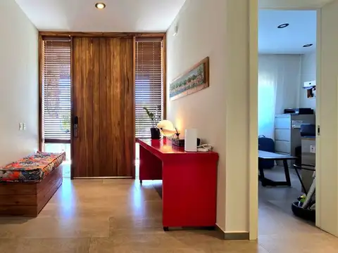 Casa en Venta en Benavidez, USD 730.000