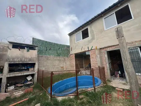 PH en venta - Los Jacarandaes