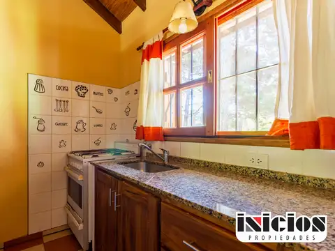 Hermoso Chalet con Parque - C881