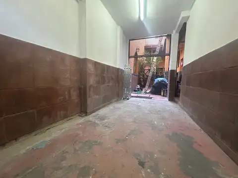 Depto Tipo Casa en Venta con 1 cocheras