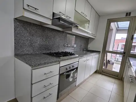 Departamento en Alquiler de 3 dormitorios