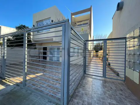 ALQUILER DUPLEX 2 AMBIENTES CASTELAR NORTE